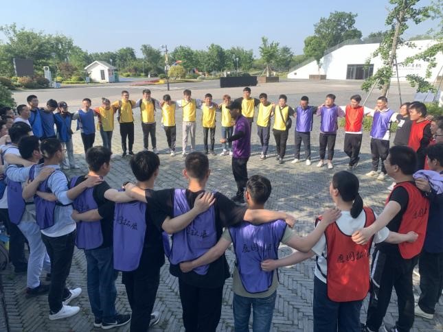 “激情挑戰(zhàn)，同心同行，熔煉團(tuán)隊(duì)，共創(chuàng)未來” 亨通智能第三屆拓展訓(xùn)練圓滿成功(圖6)